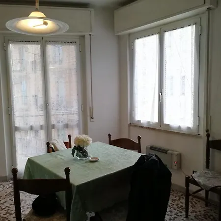 Al Mare Con Vista Codice Citra 009049-lt-0787 * Pietra Ligure